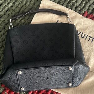 Louis Vuitton Monogram Black Shoulder Bag